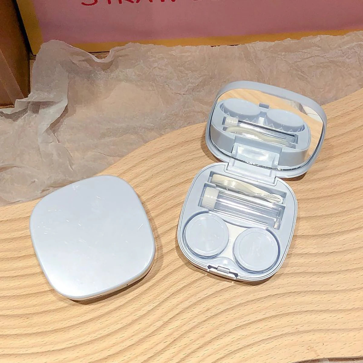 Estuche de lentes con espejo